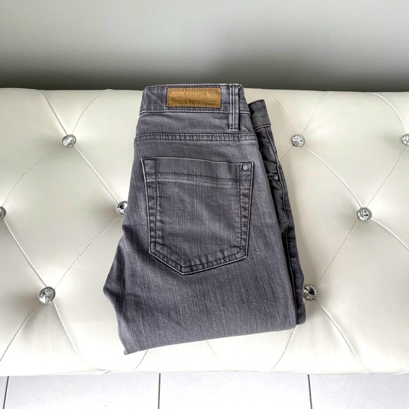Bershka • gray skinny fit jeans - Picture 4 of 6